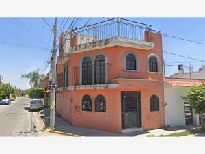Casa en venta en Villas de la Hacienda, Celaya, Guanajuato