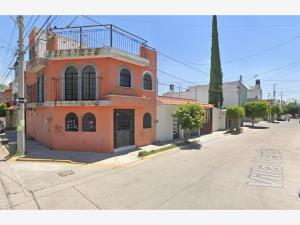 Casa en venta en Villas de la Hacienda, Celaya — foto 3 de 14