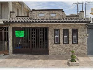 Casa en Balcones de Alcala, Reynosa, Tamaulipas