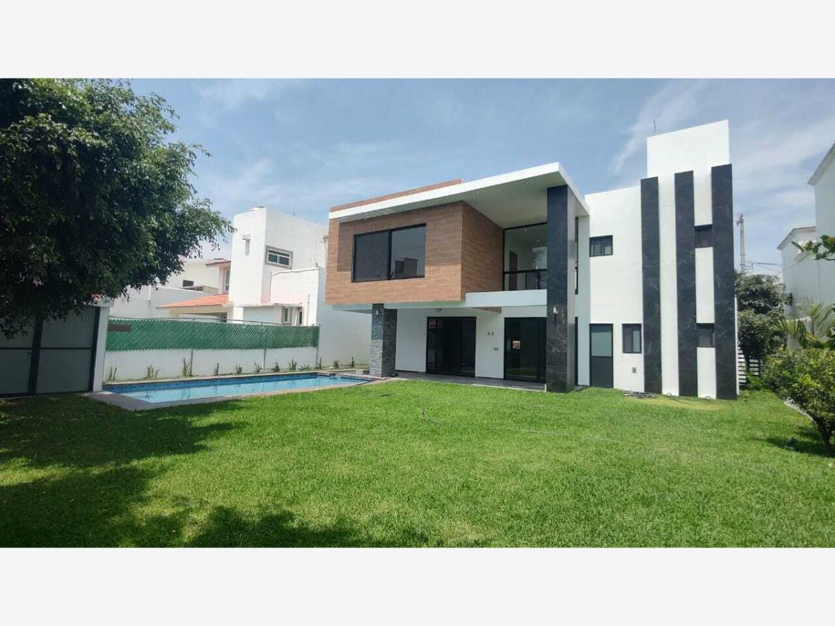 Casa en venta en Lomas de Cocoyoc, Atlatlahucan — foto 1 de 18