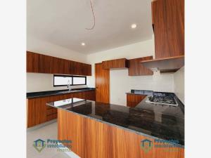 Casa en venta en Lomas de la Rioja, Alvarado — foto 3 de 10