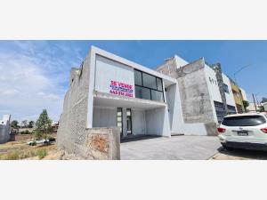 Casa en venta en Montaña Monarca I, Morelia — foto 2 de 39