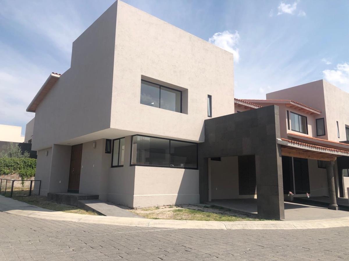 Casa en venta en Balvanera Polo y Country Club, Corregidora — foto 1 de 15