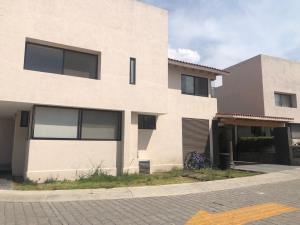Casa en venta en Balvanera Polo y Country Club, Corregidora — foto 2 de 15