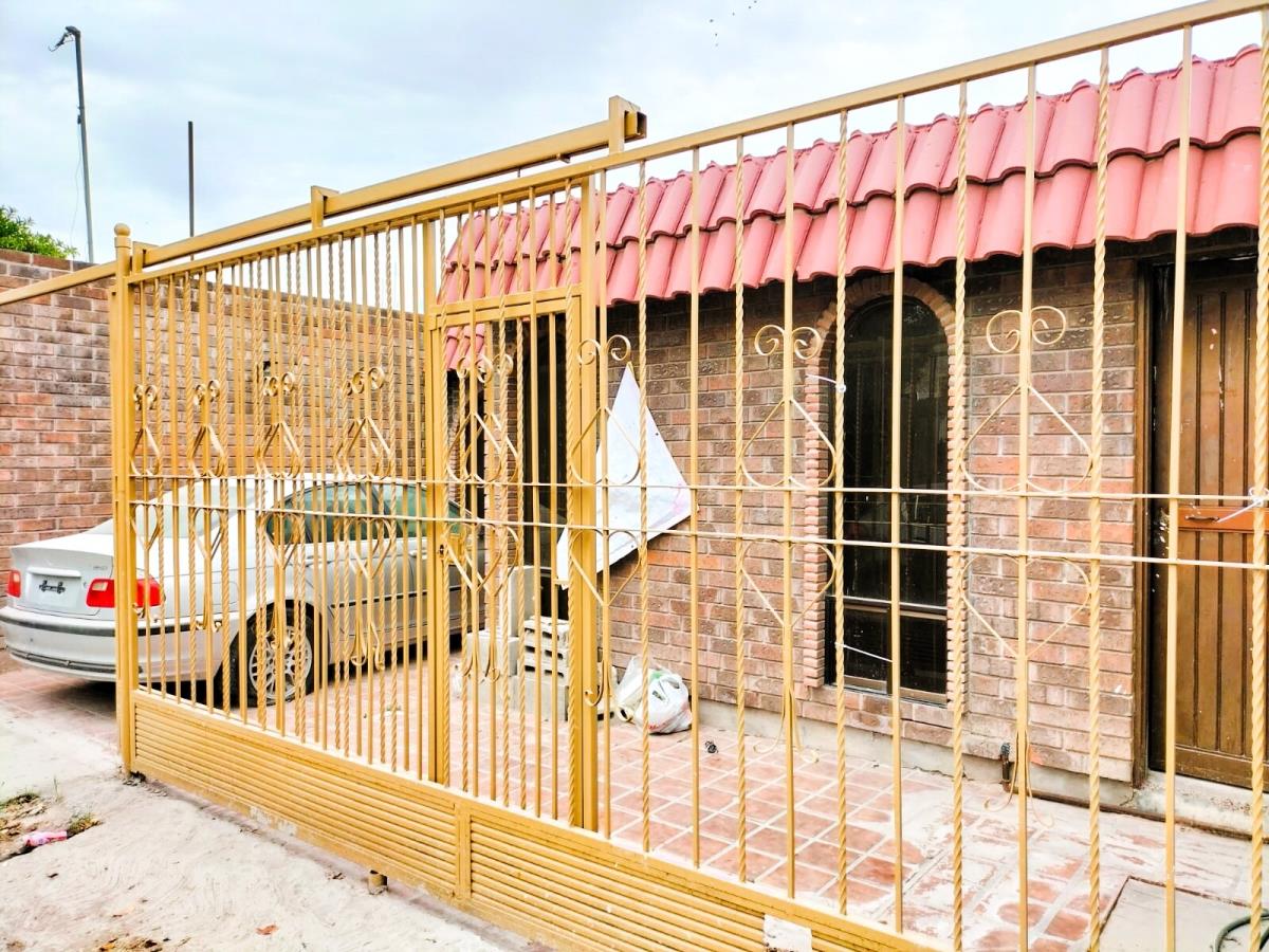 Casa en venta en Valle Dorado, Torreón — foto 1 de 15
