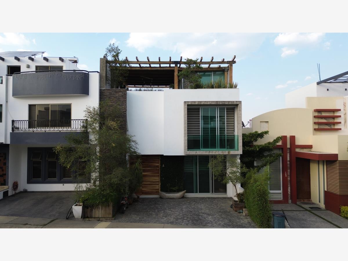 Casa en Venta en Valle Imperial, Zapopan, Jalisco Casa en Venta en Valle Imperial, Zapopan, Jalisco