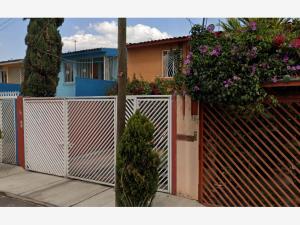 Casa en venta en Miguel Hidalgo, Tláhuac — foto 3 de 16