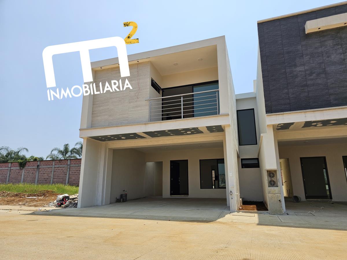Casa en venta en Villas de las Ánimas, Fortín — foto 1 de 12