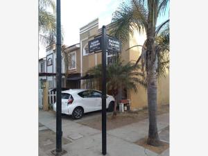 Casa en venta en Hacienda Del Real, Tonalá — foto 2 de 6