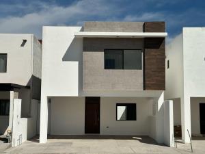 Casa en venta en Quintas del Palmar, Torreón — foto 3 de 46