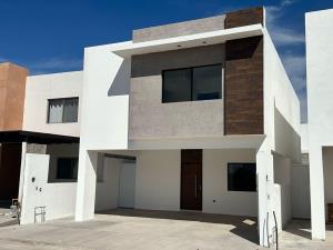 Casa en venta en Quintas del Palmar, Torreón — foto 2 de 46