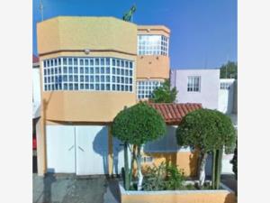 Casa en venta en Culhuacán CTM Sección V, Coyoacán — foto 2 de 12