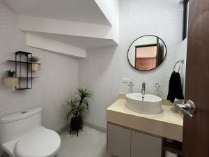 Casa en venta en Los Viñedos, Torreón — foto 2 de 21