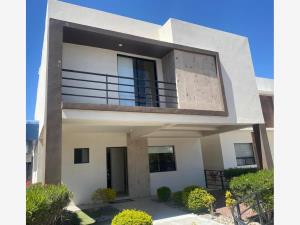 Casa en venta en Villas del Renacimiento, Torreón, Coahuila de Zaragoza Casa en venta en Villas del Renacimiento, Torreón, Coahuila de Zaragoza