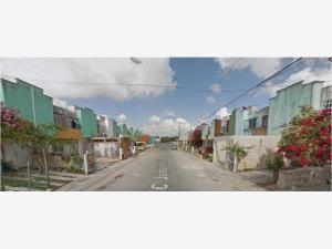 Casa en Supermanzana 100, Benito Juárez, Quintana Roo