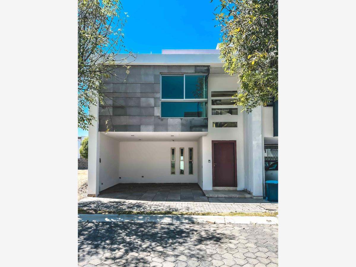 Casa en venta en Lomas de Angelópolis, San Andrés Cholula — foto 1 de 27