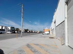 Bodega en renta en Jardines las Etnias, Torreón — foto 2 de 6