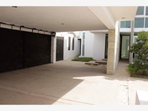 Casa en venta en Misión San Joaquín, Corregidora — foto 3 de 31