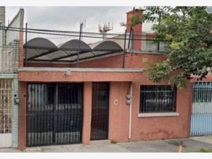 Casa en Lindavista Norte, Gustavo A. Madero, Ciudad de México