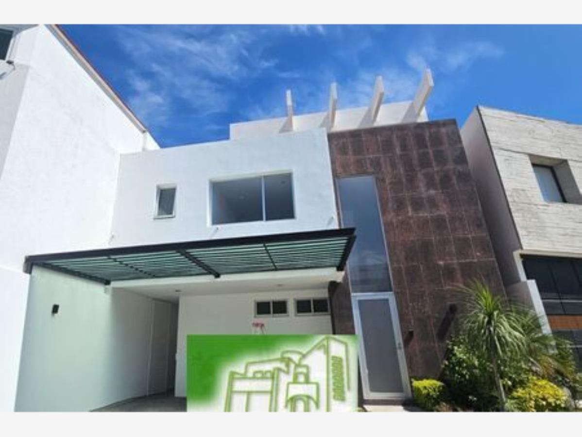 Casa en renta en Lomas de Angelópolis, San Andrés Cholula — foto 1 de 13