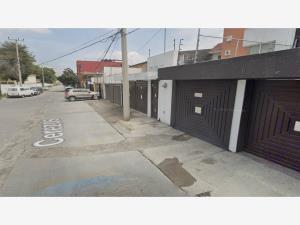 Casa en venta en Jardines de Atizapan, Atizapán de Zaragoza — foto 2 de 5