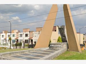 Casa en venta en Las Misiones, Toluca — foto 3 de 17