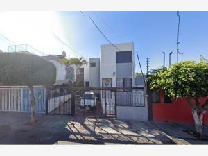 Casa en Residencial San Elias, Guadalajara, Jalisco