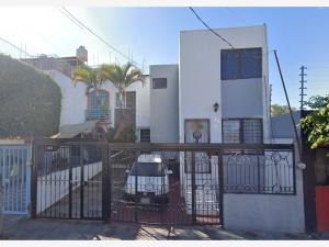 Casa en venta en Residencial San Elias, Guadalajara — foto 2 de 4