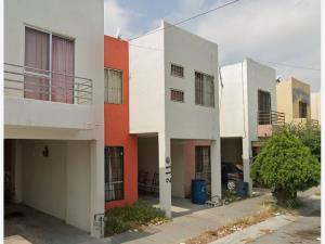 Casa en venta en Renaceres, Apodaca — foto 2 de 4