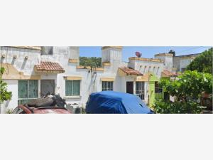 Casa en venta en Villas Otoch, Benito Juárez — foto 2 de 4