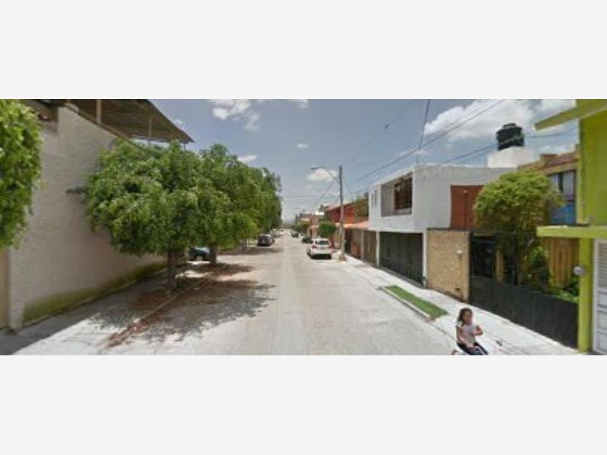 Casa en venta en Jardines de Oriente, León