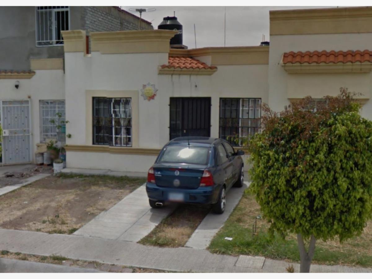 Casa en venta en Rinconadas del Bosque, Moroleón — foto 1 de 10