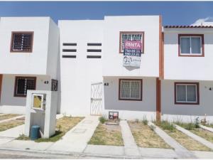 Casa en renta en San Francisco Ocotlán (Ocotlán), Coronango, Puebla
