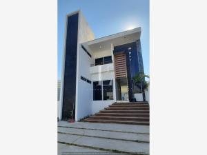 Casa en venta en Altos de Oaxtepec, Yautepec — foto 2 de 19