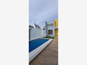 Casa en venta en Hermenegildo Galeana, Cuautla — foto 2 de 25