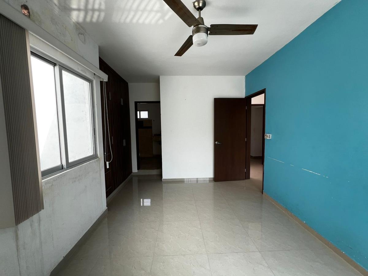 Casa en venta en Lomas de la Rioja, Alvarado — foto 1 de 17