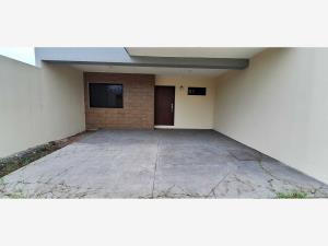Casa en venta en Villas de las Ánimas, Fortín — foto 3 de 26