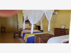 Finca-Rancho en venta en El Hujal, Zihuatanejo de Azueta — foto 3 de 20