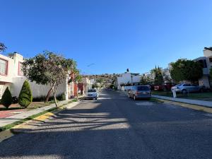 Casa en venta en Valle del Real, Morelia — foto 2 de 24