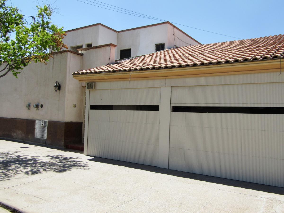 Casa en venta en Las Rosas, Gómez Palacio — foto 1 de 33