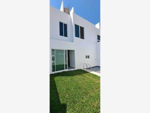 Casa en venta en Centro Vacacional Oaxtepec, Yautepec — foto 2 de 17