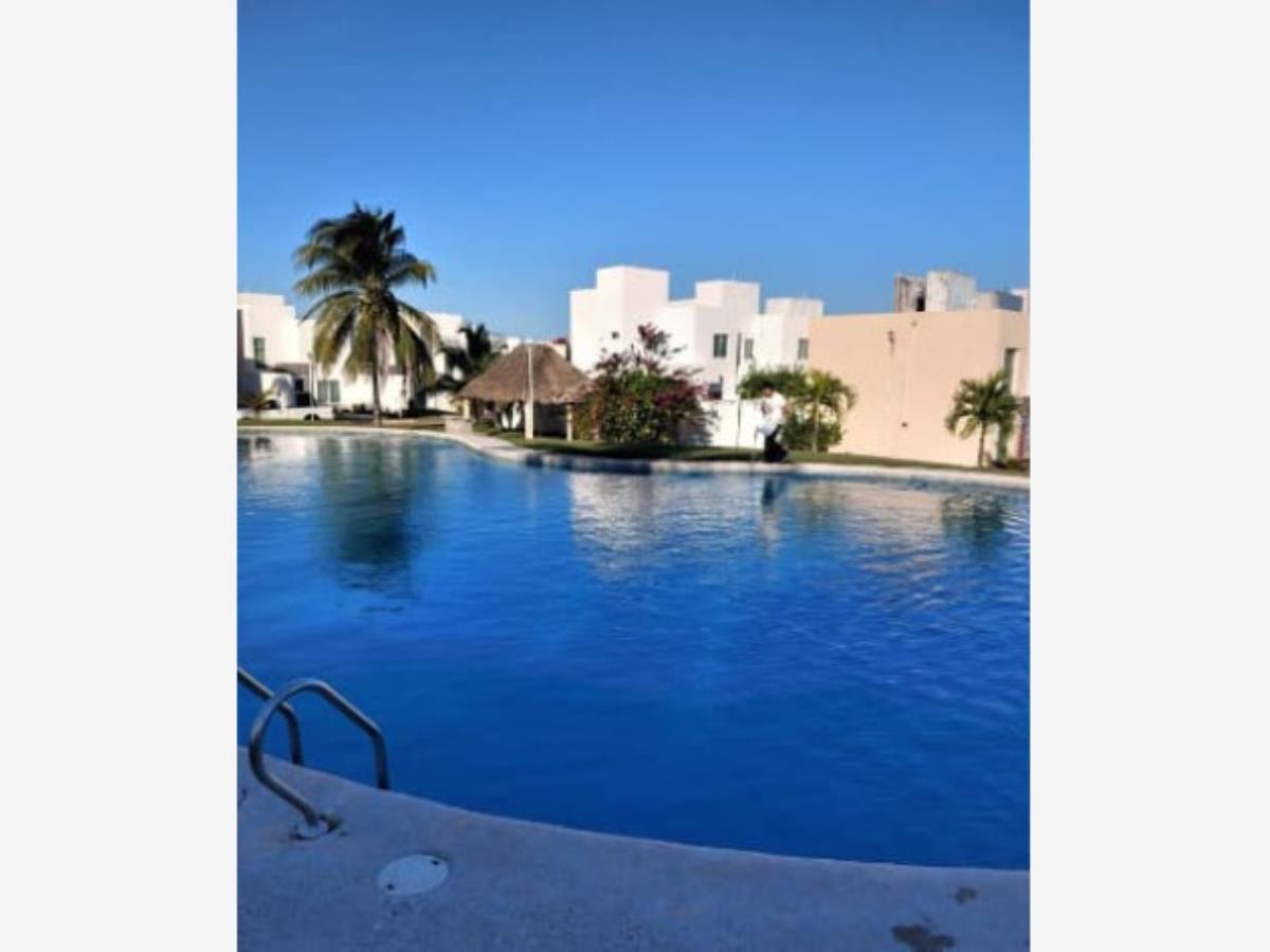 Casa en venta en Banus, Alvarado — foto 1 de 12