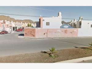 Casa en venta en Privada Coahuila, Saltillo — foto 3 de 6