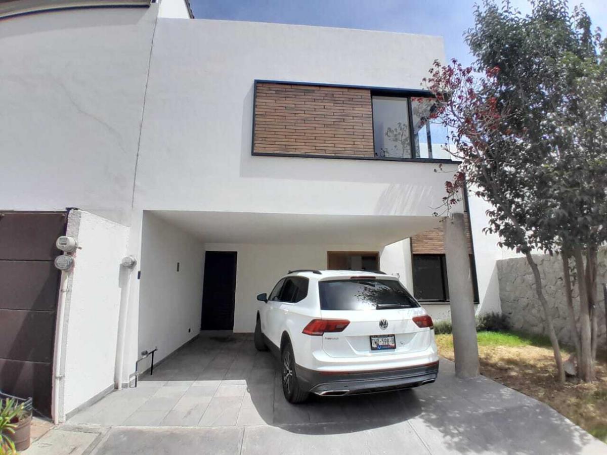 Casa en venta en Santiago Momoxpan, San Pedro Cholula — foto 1 de 22