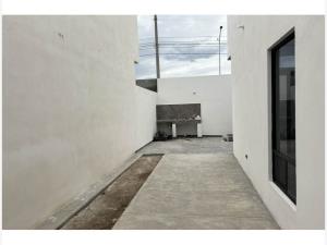 Casa en venta en Los Valdez, Saltillo — foto 3 de 19