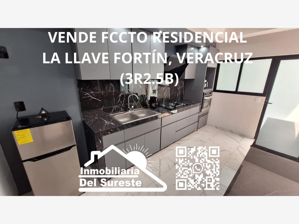Casa en venta en Residencial la Llave, Fortín — foto 1 de 24