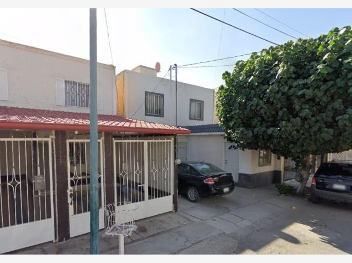 Casa en Remate en Ex Hacienda Antigua los Ángeles, Torreón, Coahuila de Zaragoza