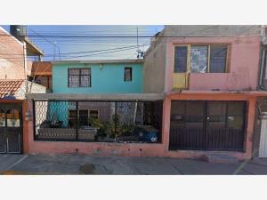 Casa en venta en Jardines de Casa Nueva, Ecatepec de Morelos — foto 3 de 5