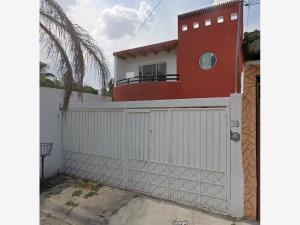 Casa en Los Nogales, Corregidora, Querétaro