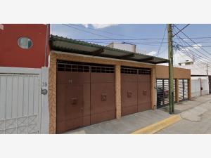 Casa en venta en Los Nogales, Corregidora — foto 3 de 7